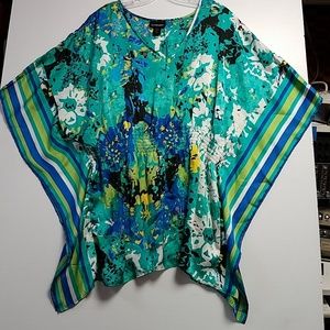 Light weight short sleeve kimono style blouse